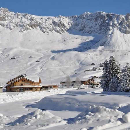 Les Roches 1500 Hotel Mieussy Eksteriør billede
